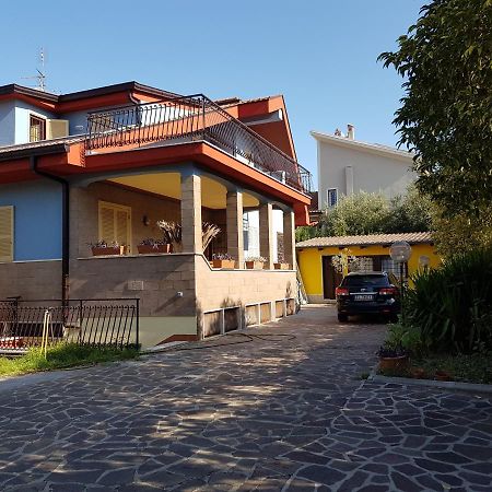 شقة La Casa Degli Artisti روما المظهر الخارجي الصورة