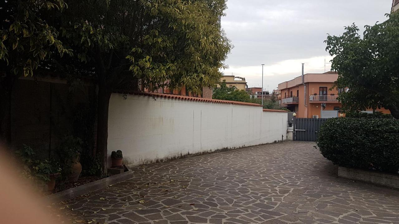 شقة La Casa Degli Artisti روما المظهر الخارجي الصورة