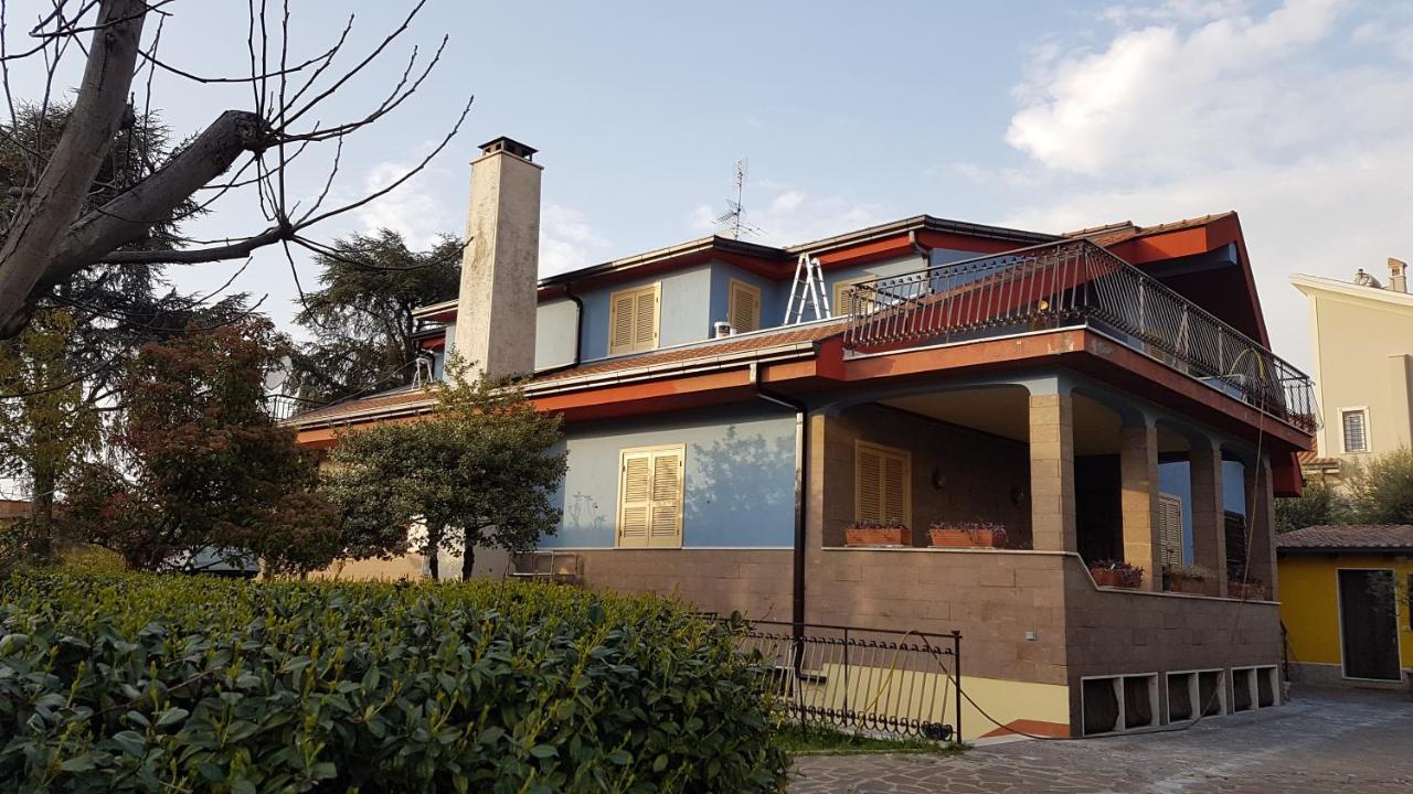شقة La Casa Degli Artisti روما المظهر الخارجي الصورة