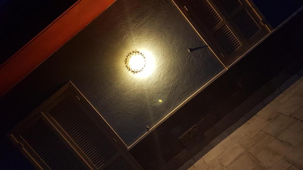 شقة La Casa Degli Artisti روما المظهر الخارجي الصورة